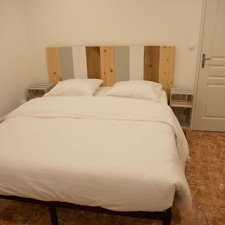 Dg Location Apartman Saint-Quentin  Kültér fotó