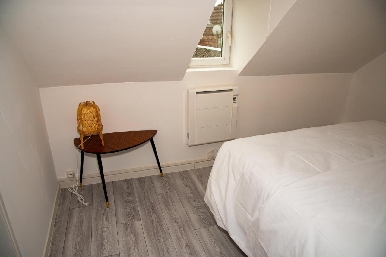 Dg Location Apartman Saint-Quentin  Kültér fotó